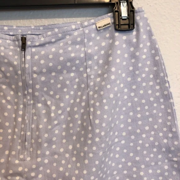 🆕 NWT billabong blue and white polka dot high waisted jean skirt