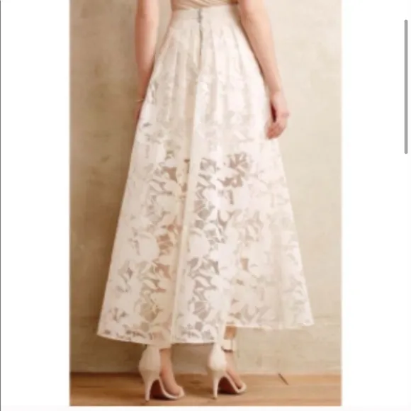 0184 NWT Anthro Stella &amp; Jamie Lace Maxi Skirt