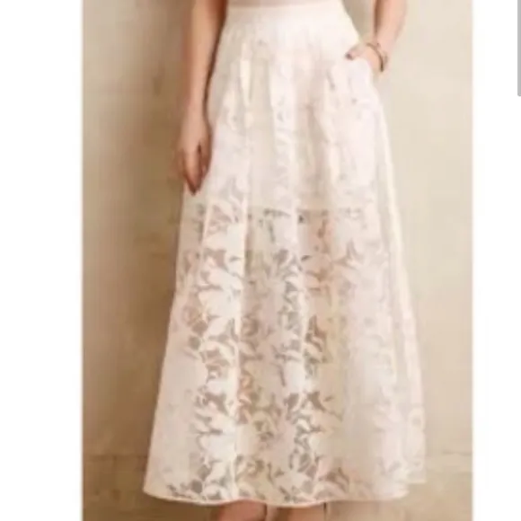 0184 NWT Anthro Stella &amp; Jamie Lace Maxi Skirt