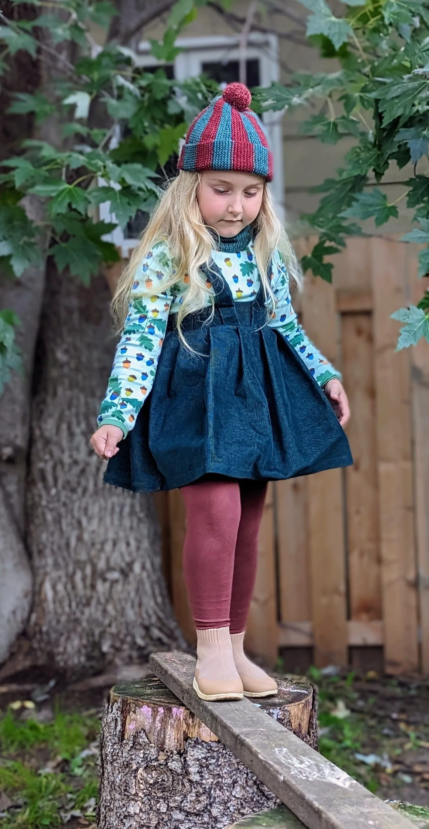 Acorns Long Sleeve Shirt [only 9-10 Years left]