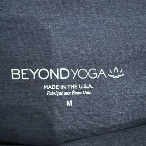 Beyond Yoga Spacedye Move‎ it High Waisted Skirt Size Medium Navy Blue