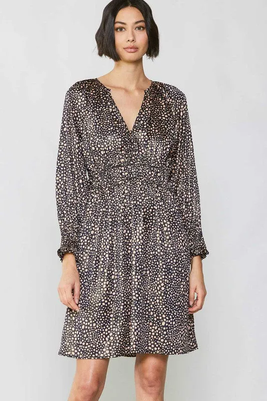 BLACK LEOPARD SMOCKED WAIST DRESS