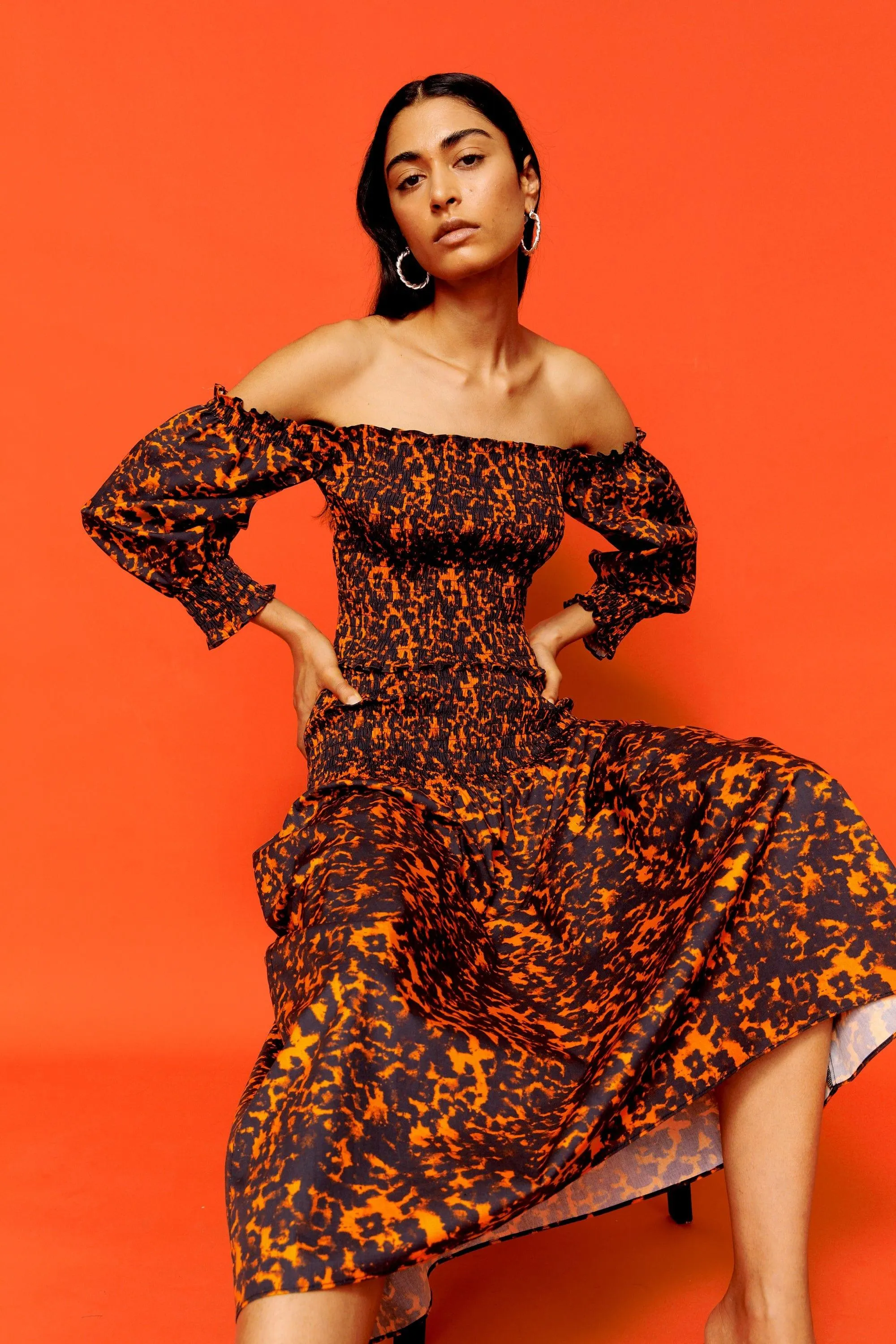 BLUR OUT OFF SHOULDER TOP | ORANGE BLUR