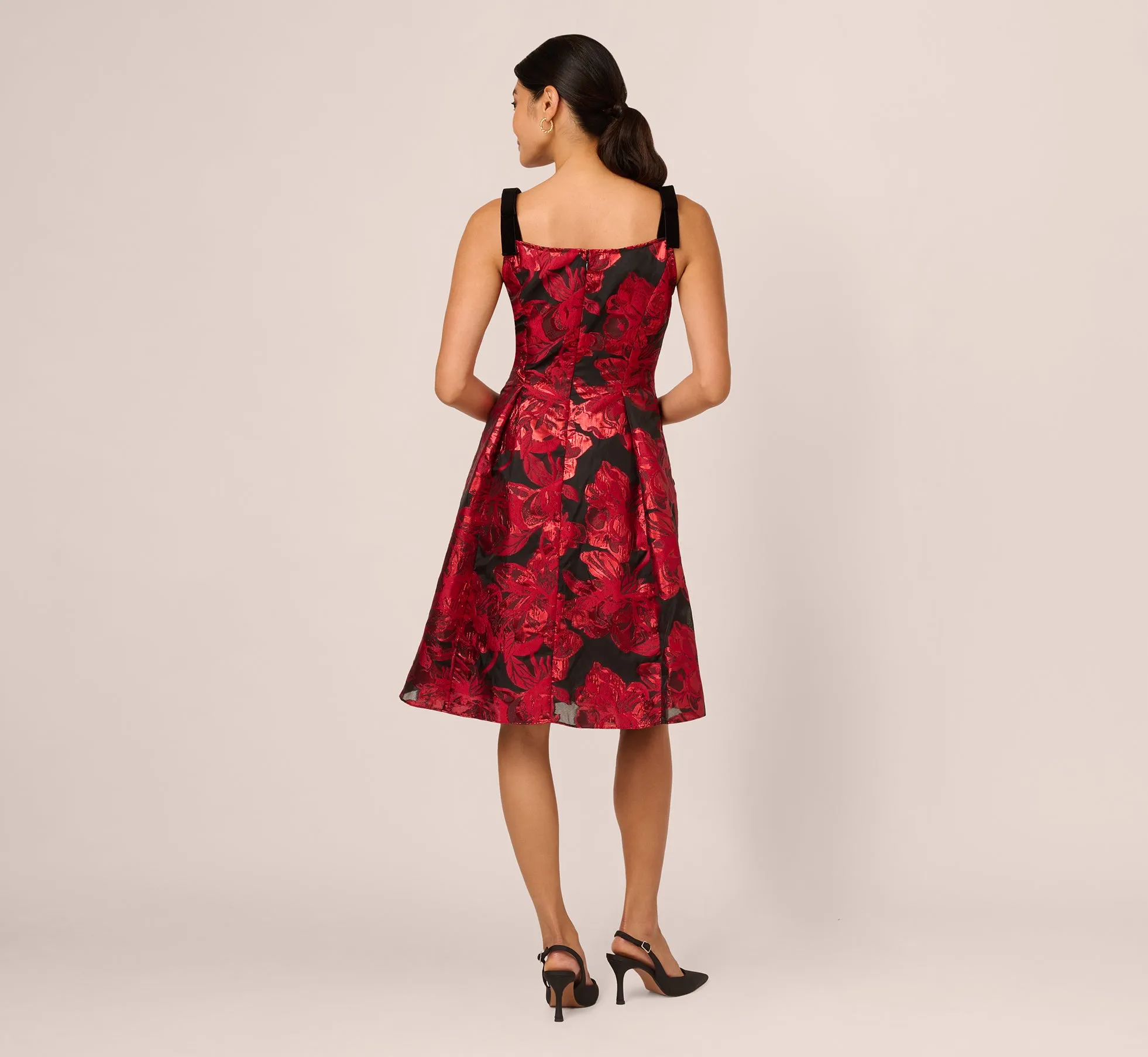 Bow Jacquard Short Dress In Black Red