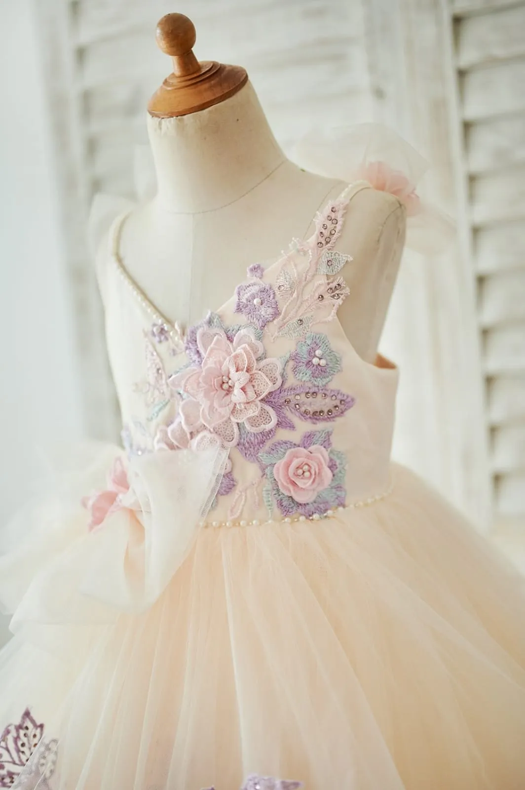 Champagne Tulle Spaghetti Straps Pearls Embroidery Wedding Flower Girl Dress