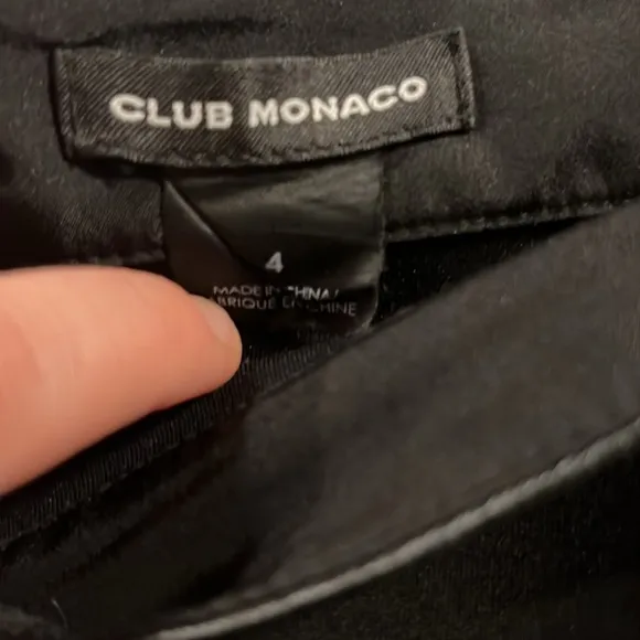 CLUB MONACO Black Lambs Leather Trim/Panel Mini Skirt, Size 4