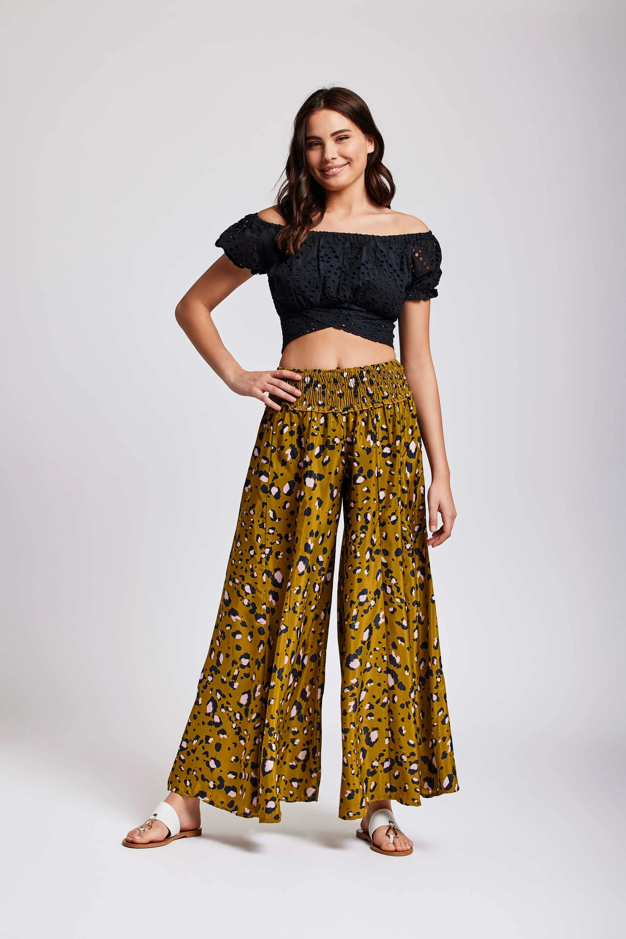 Crop top in pizzo