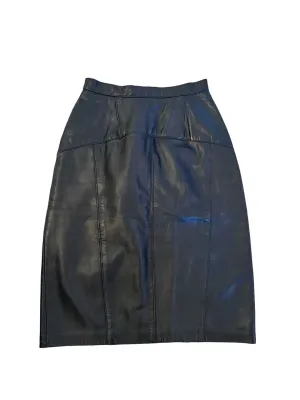 Danier leather skirt size 4 women’s