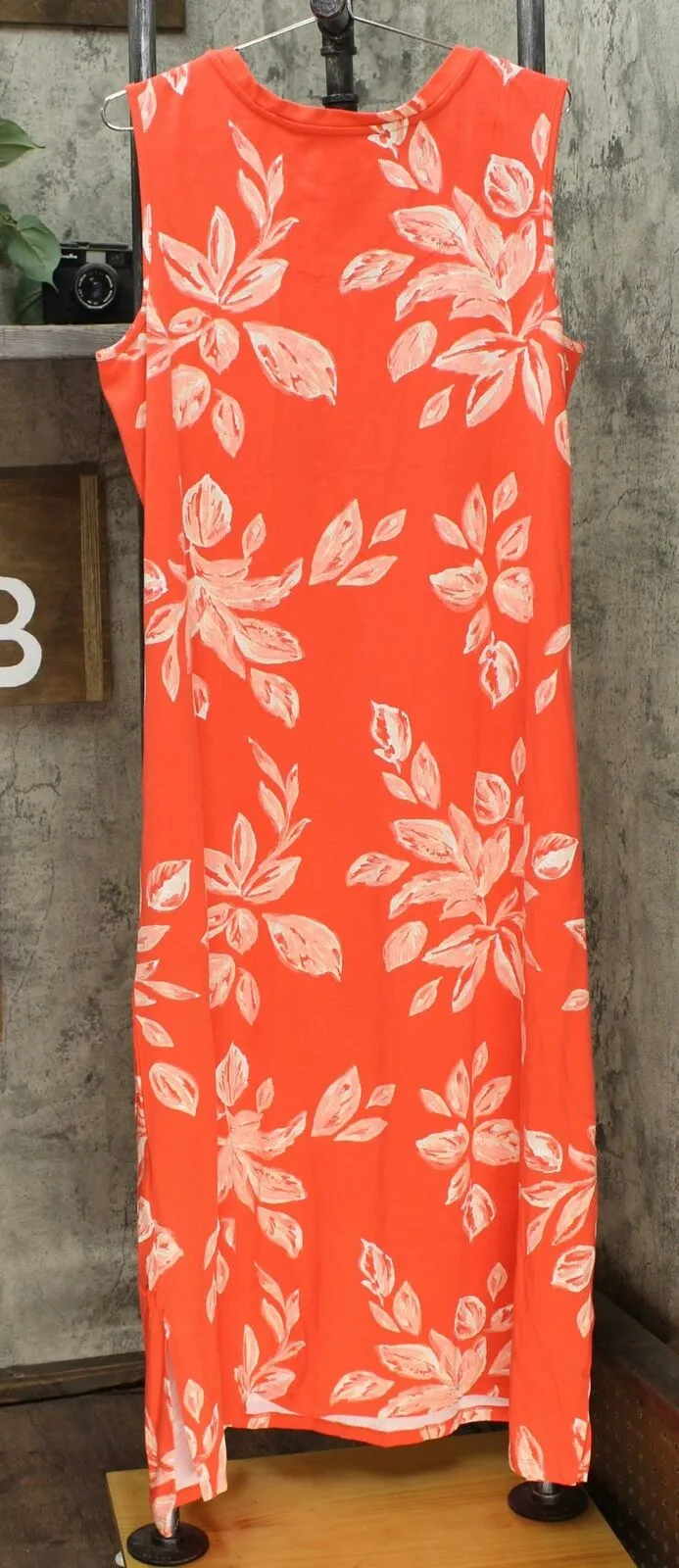 Denim & Co. Women's Plus Size V-Neck Sleeveless Maxi Dress And Shrug Set