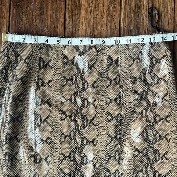 Eccoci Leather Snake Print Pencil Skirt Knee Length 4 Python Animal Lux Classy