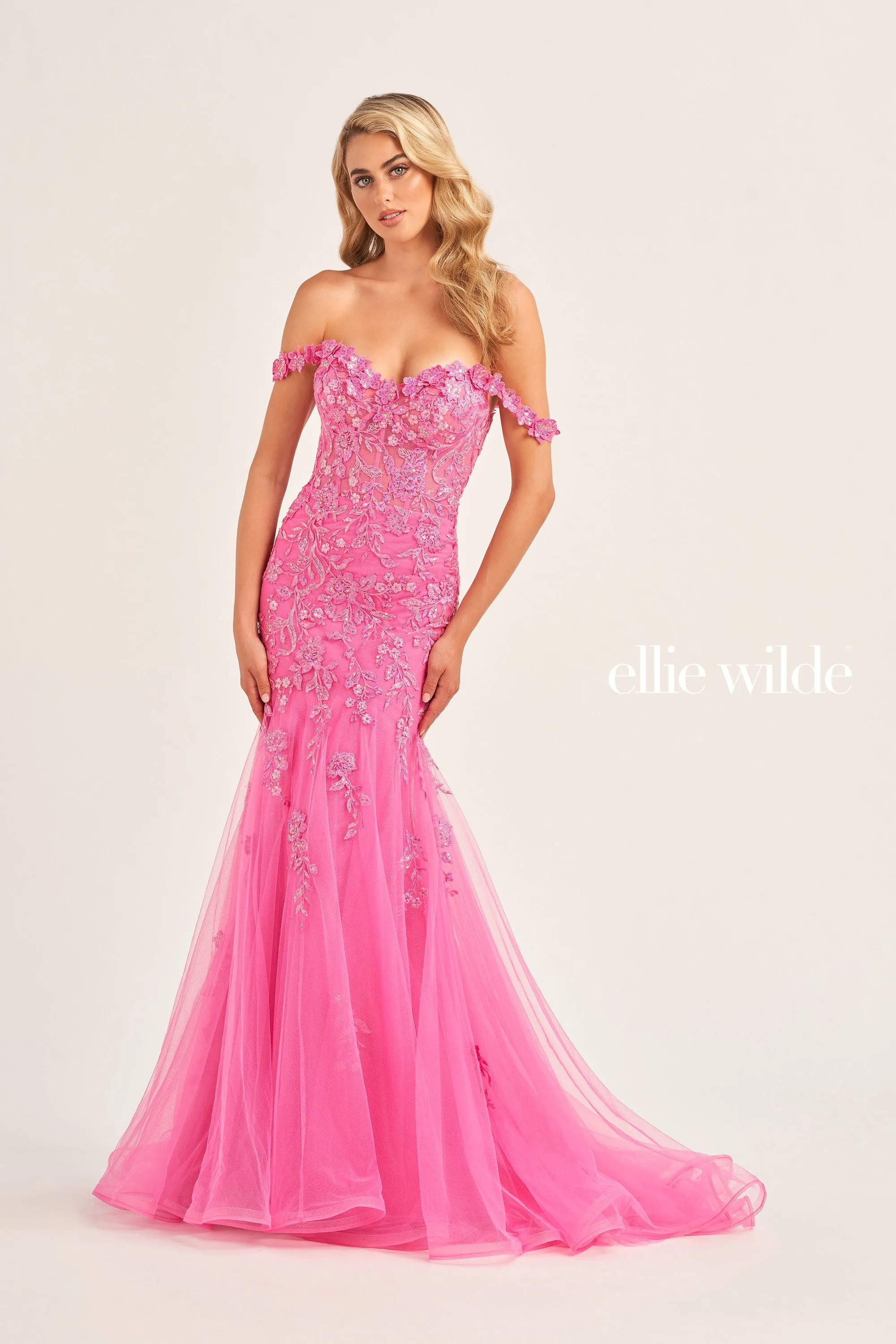 Ellie Wilde: EW35102