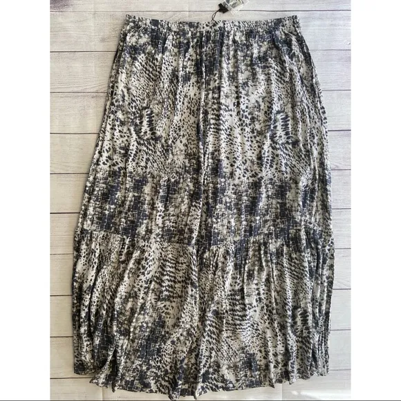 EXPRESS High Waisted Animal Print Maxi Skirt