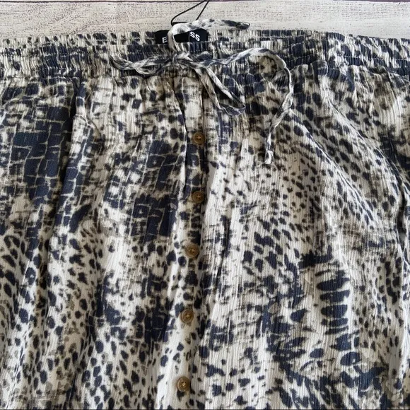 EXPRESS High Waisted Animal Print Maxi Skirt