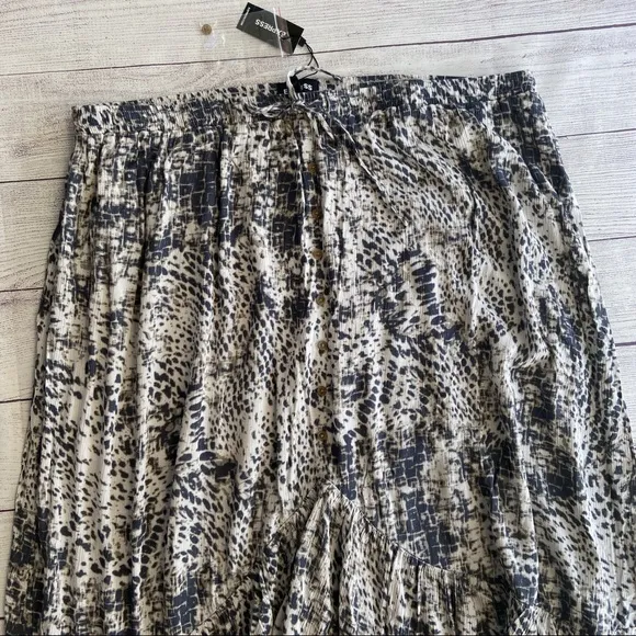 EXPRESS High Waisted Animal Print Maxi Skirt