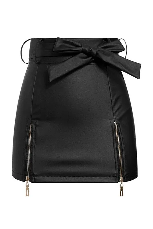 Fashionably Late Skirt - BLACK