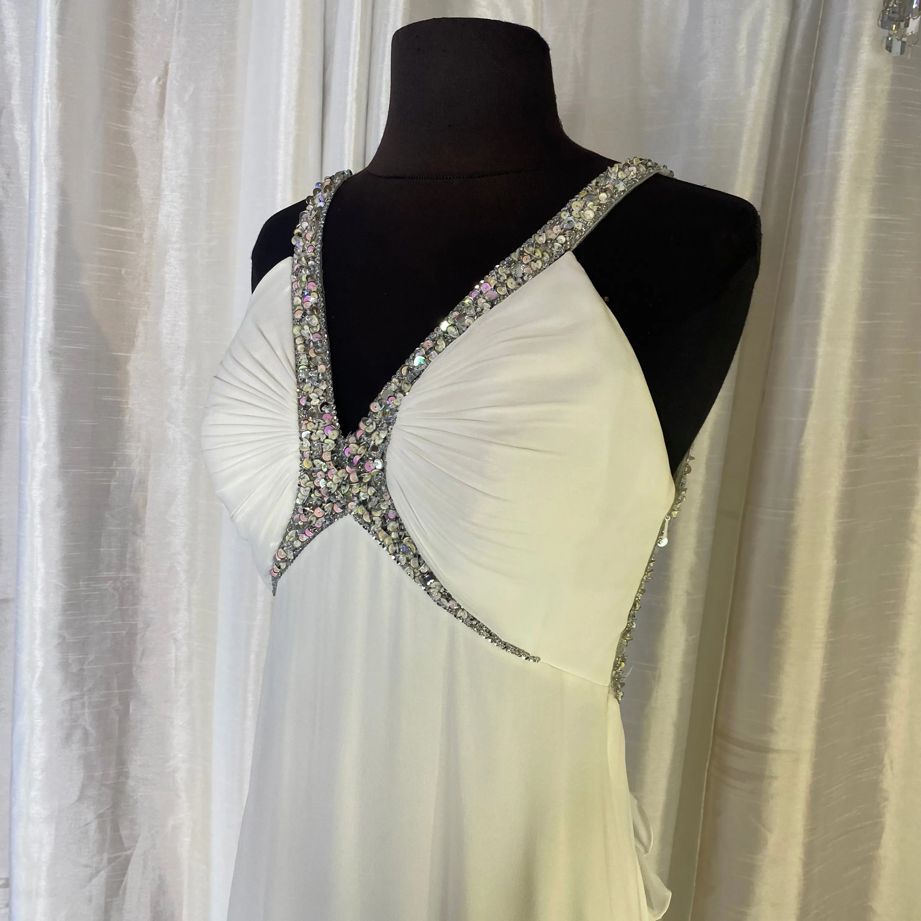 FAVIANA Long Gown White Size 10