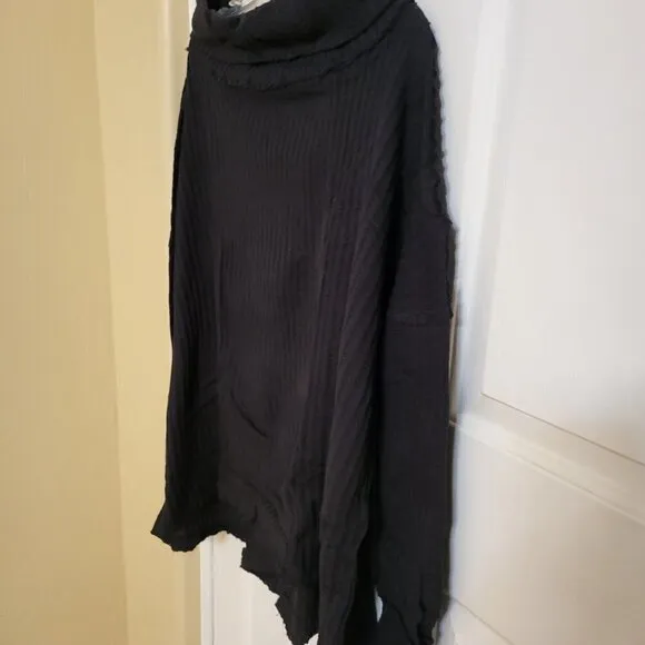 FREE PEOPLE Juicy long sleeve top Nior Black MEDIUM Split Back Sweater- NWT