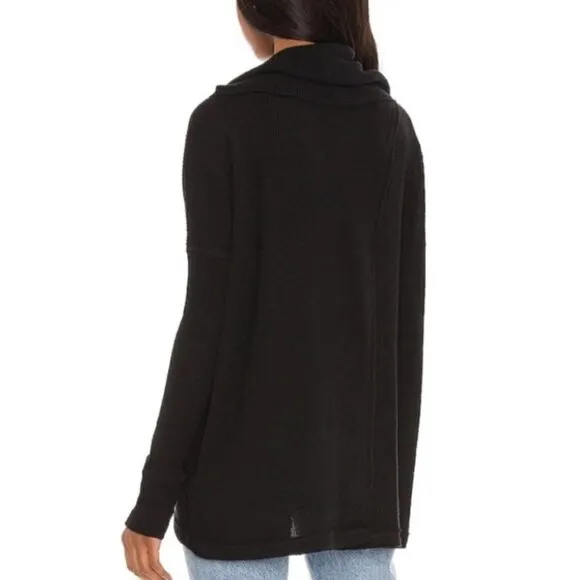 FREE PEOPLE Juicy long sleeve top Nior Black MEDIUM Split Back Sweater- NWT