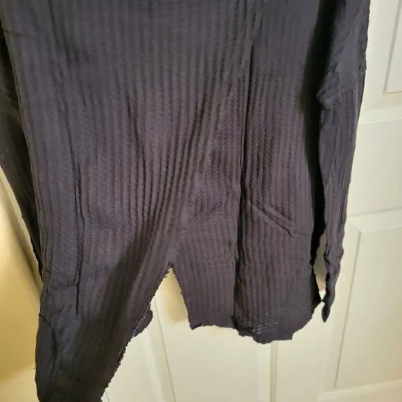 FREE PEOPLE Juicy long sleeve top Nior Black MEDIUM Split Back Sweater- NWT