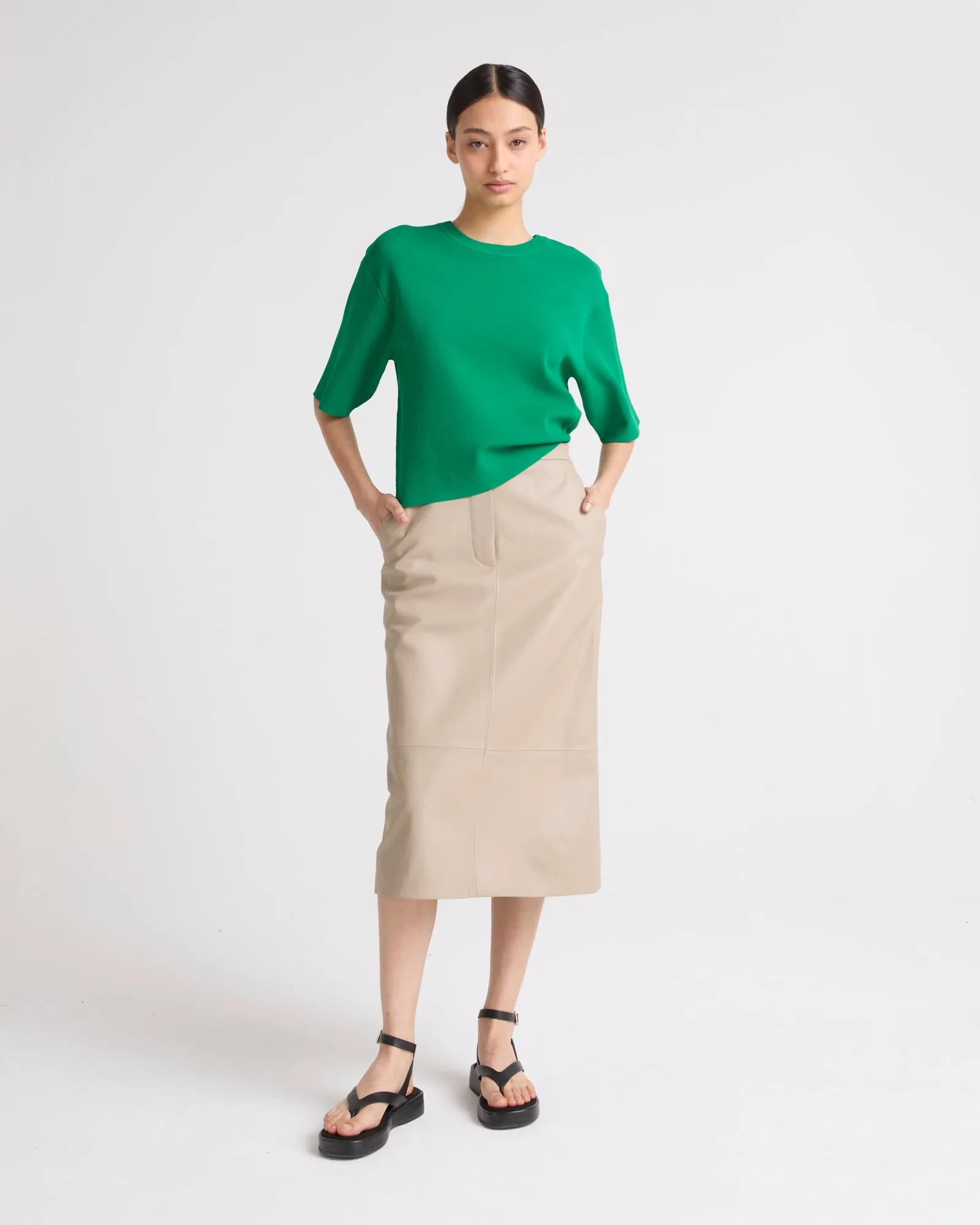 Lamb leather pencil skirt