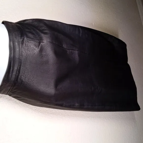 Leather pencil skirt