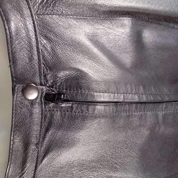 Leather pencil skirt