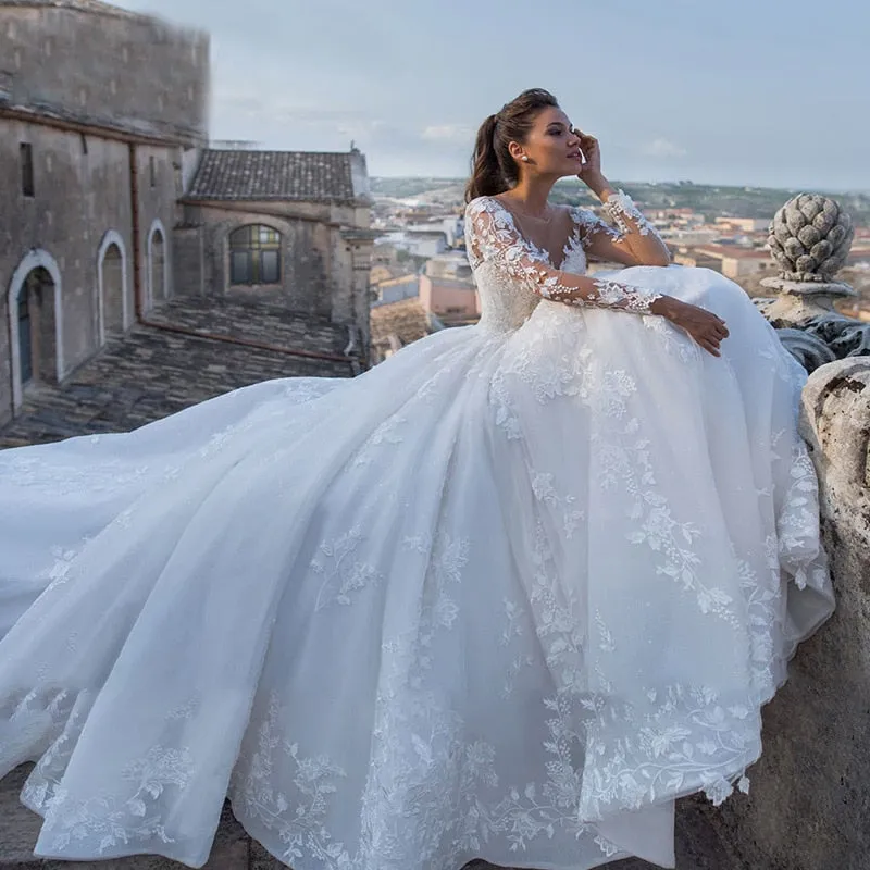 Long Sleeves Wedding Dresses Open Back White Lace Applique Bridal Dress