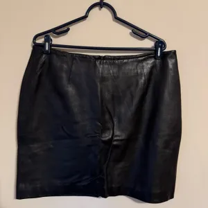 Marcia Collections‎ 100% leather skirt Italy lamb size 16