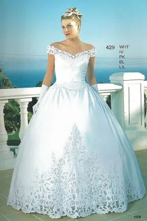 Melody Size 8 429 White Informal