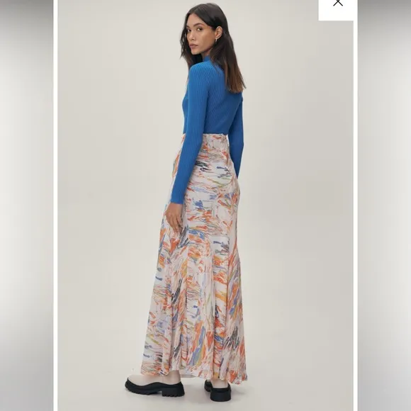 Nasty Gal Tie Dye Chiffon Bias Print multicolored  Maxi Skirt sz.0