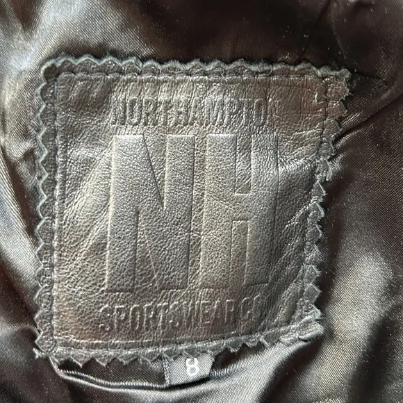 Northampton VTG black soft Leather skirt SZ 8