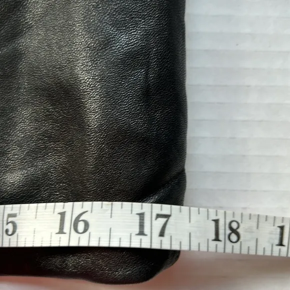 Northampton VTG black soft Leather skirt SZ 8