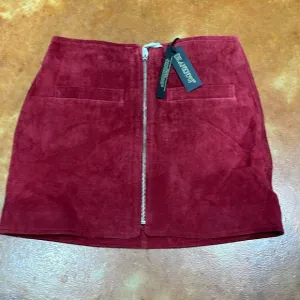NWT Blank NYC Skirt. Size 28. Leather 100%.