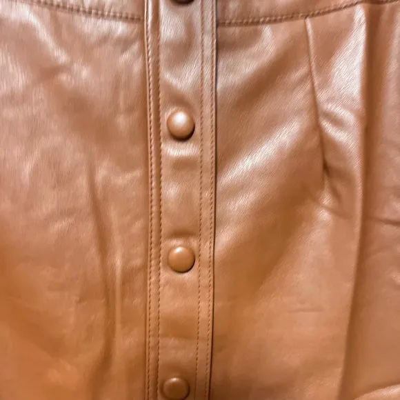 NWT lulus faux leather skirt