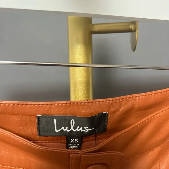 NWT lulus faux leather skirt