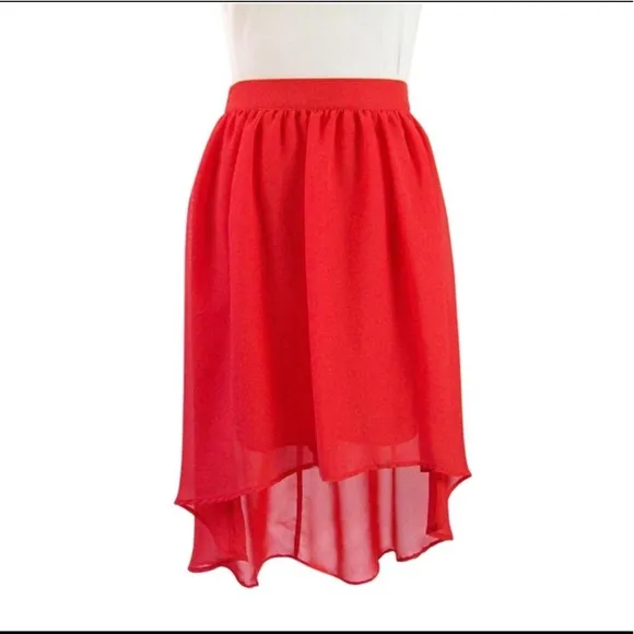 NWT Romeo &amp; Juliet Couture 2 layer red high-low skirt / M