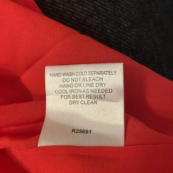 NWT Romeo &amp; Juliet Couture 2 layer red high-low skirt / M