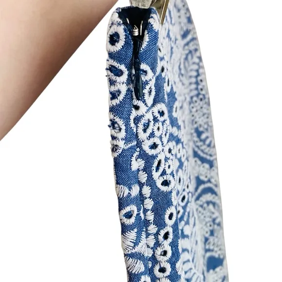 PLUS Loft NWT Blue &amp; White Embroidered Floral Eyelet Scallop Hem Skirt Size 14