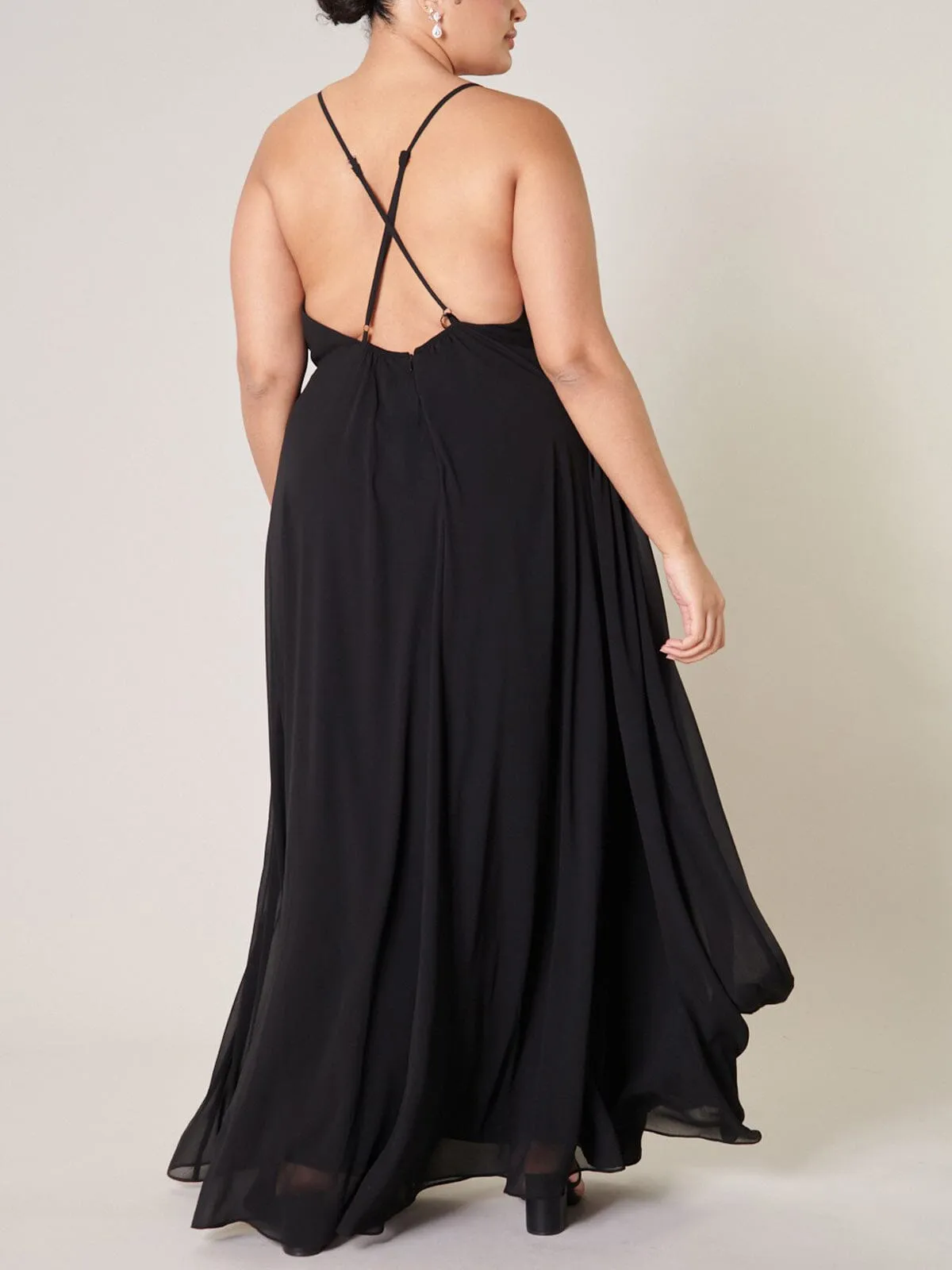 PLUS SIZE SLEEVELESS OPEN BACK MAXI DRESS
