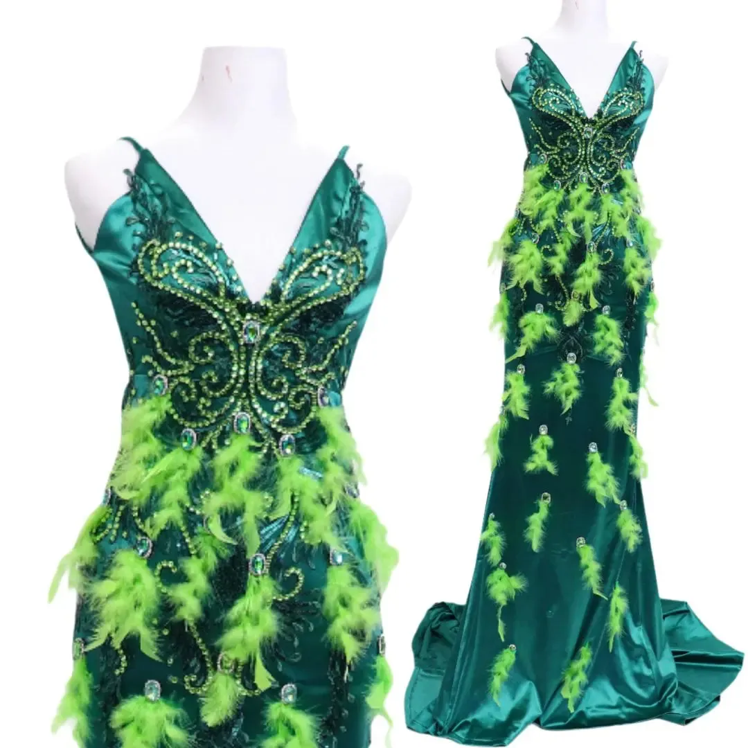 Pre Owned: Emerald Gown. Size Small/4