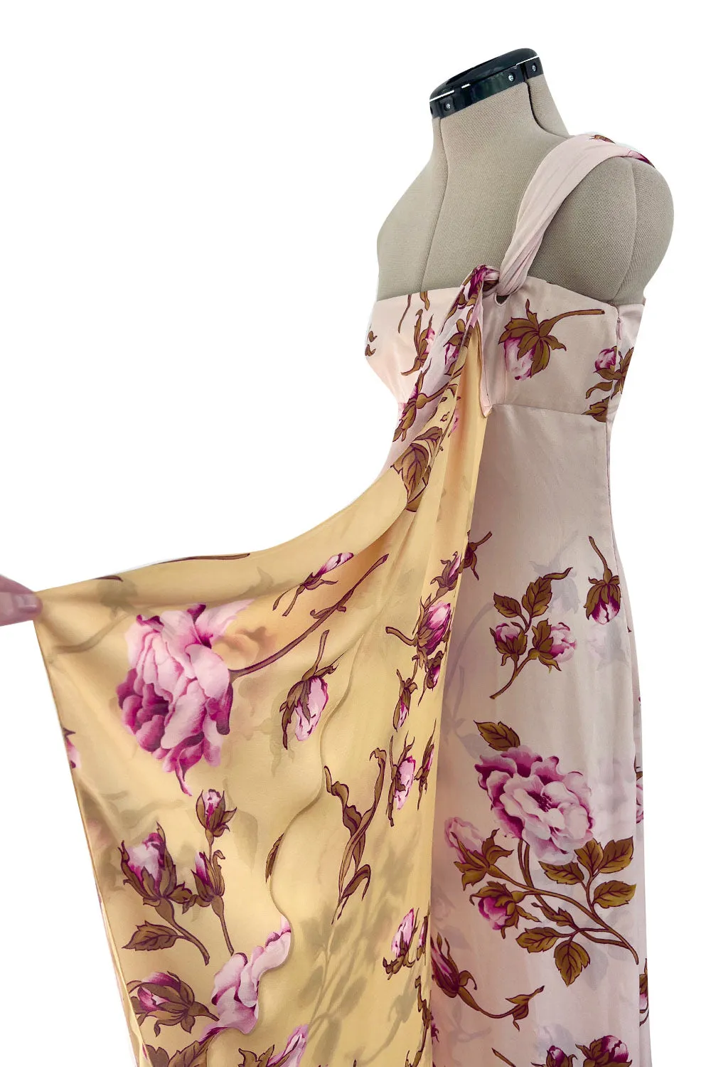 Prettiest Spring 2006 Valentino Runway Pink Floral Rose Print Pink Silk Chiffon w Draped Side Panel