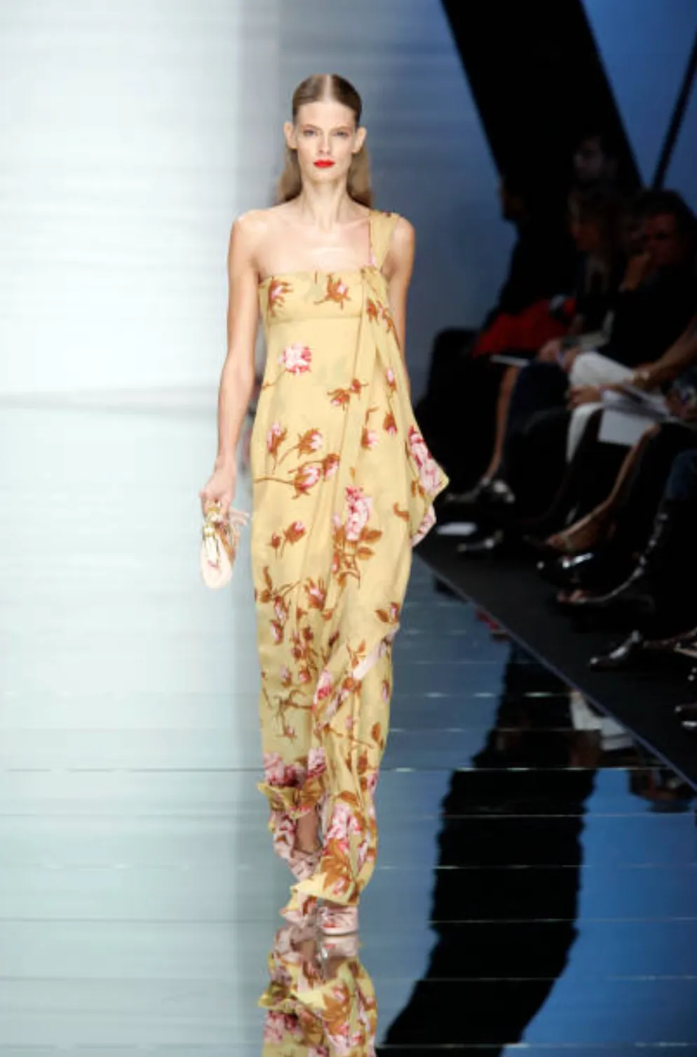 Prettiest Spring 2006 Valentino Runway Pink Floral Rose Print Pink Silk Chiffon w Draped Side Panel
