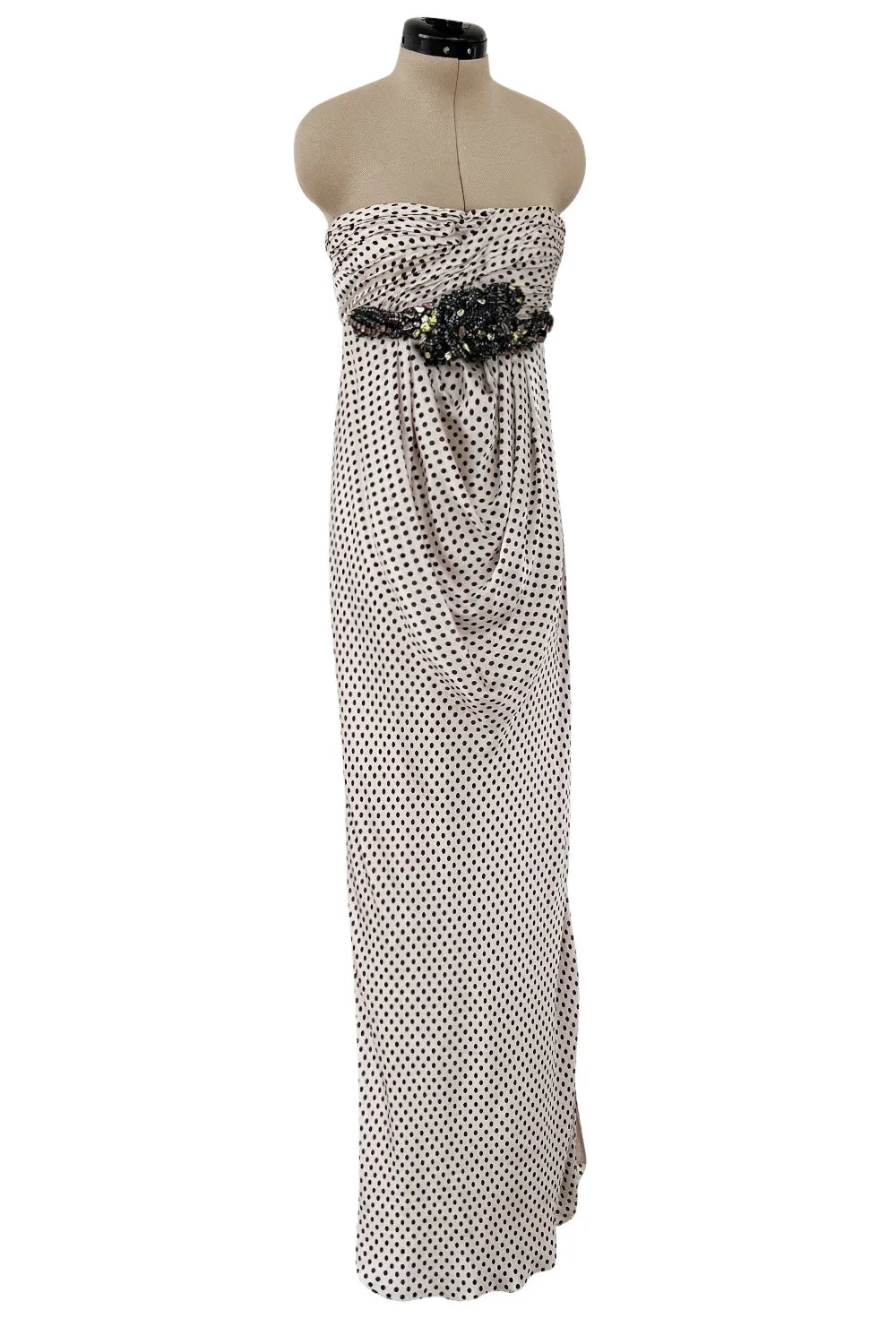 Pretty Spring 2009 Valentino Runway Strapless Dotted Silk w Front Detailing