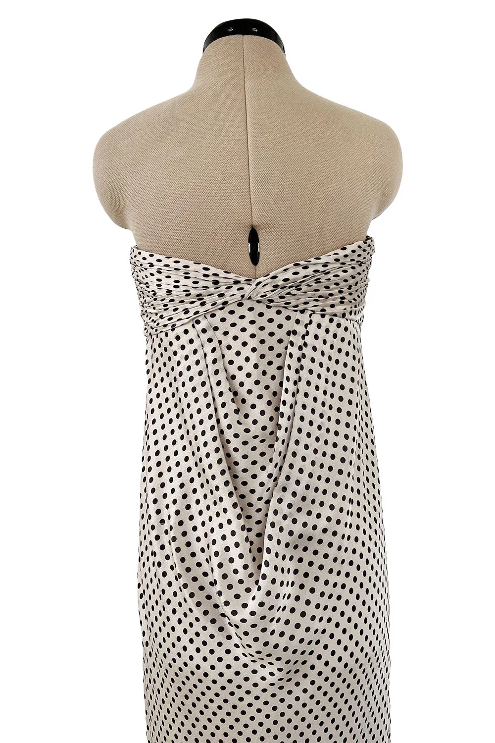 Pretty Spring 2009 Valentino Runway Strapless Dotted Silk w Front Detailing