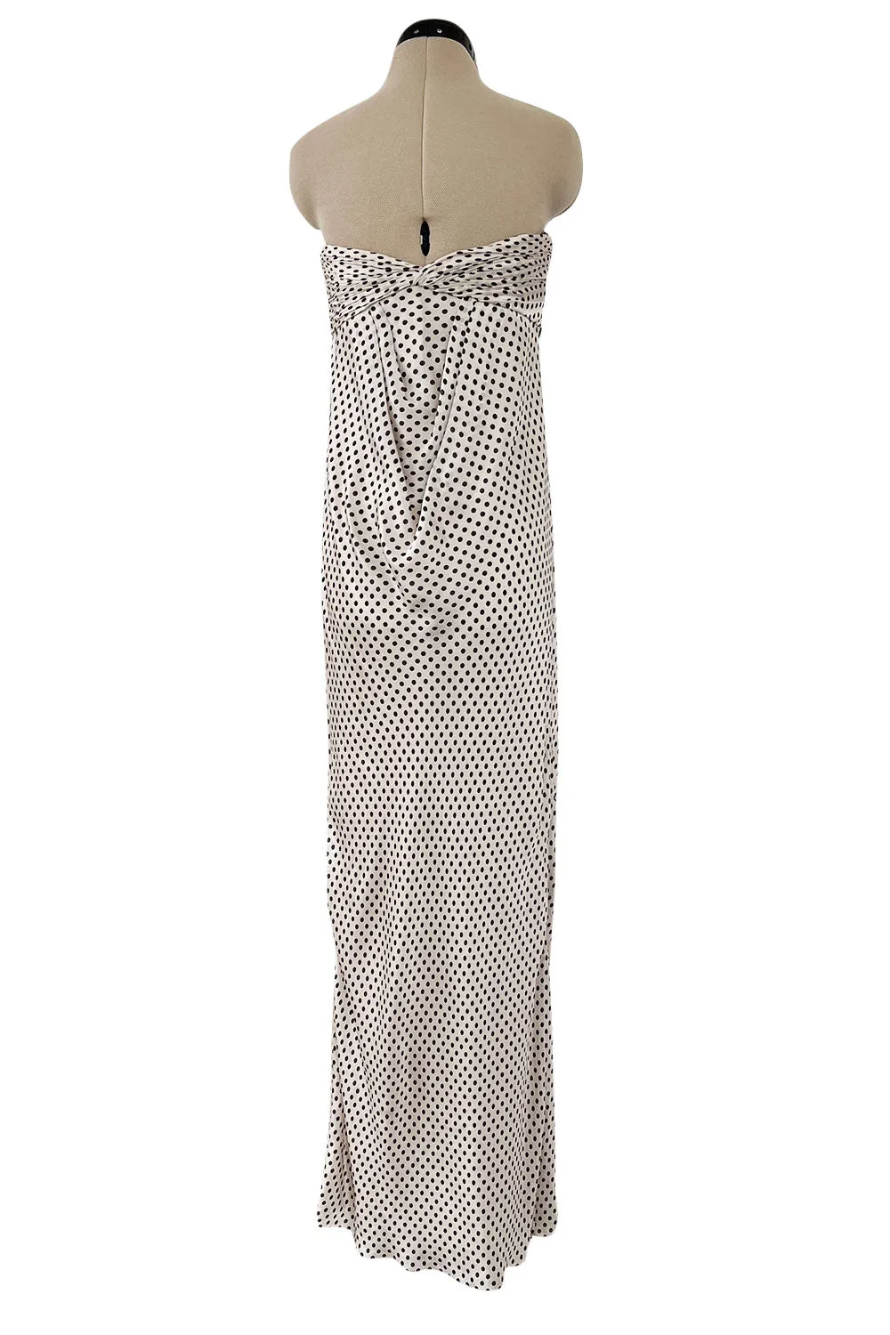 Pretty Spring 2009 Valentino Runway Strapless Dotted Silk w Front Detailing