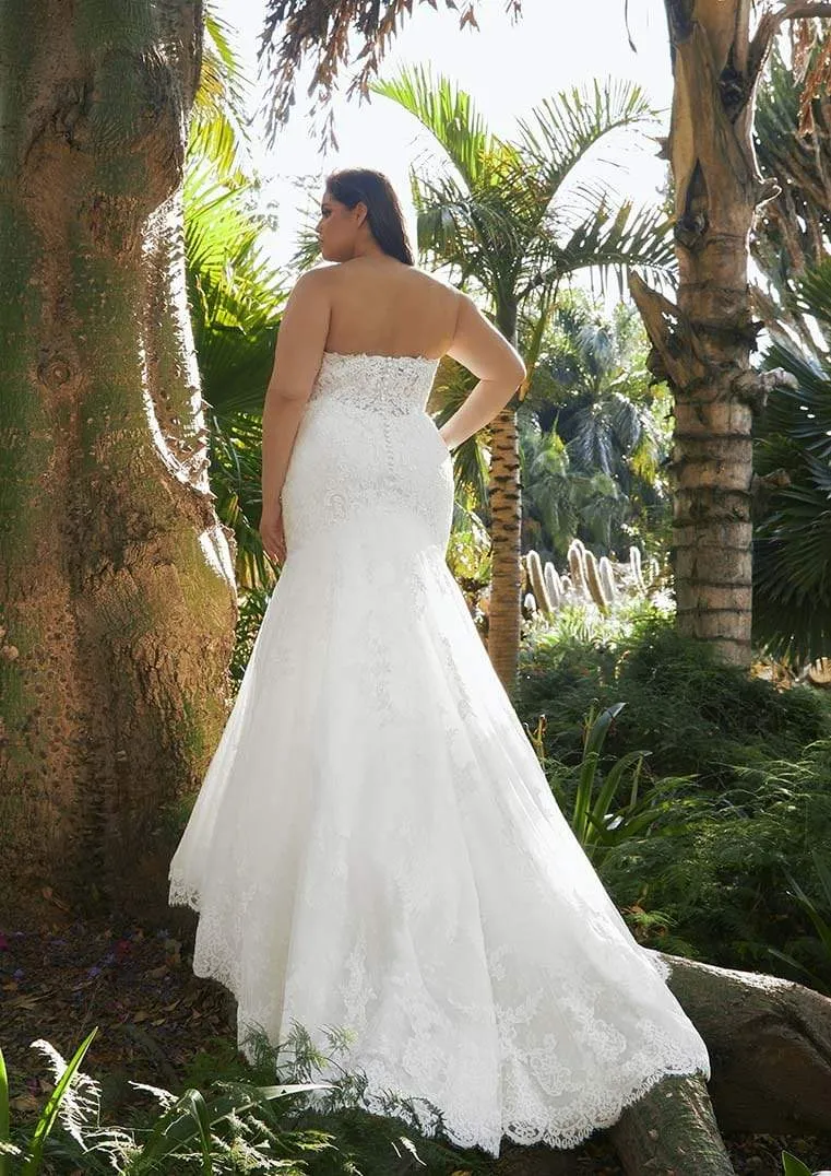 Pronovias: Fingal (Clearance)