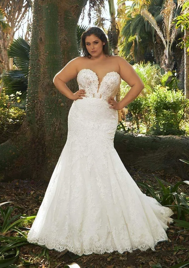 Pronovias: Fingal (Clearance)