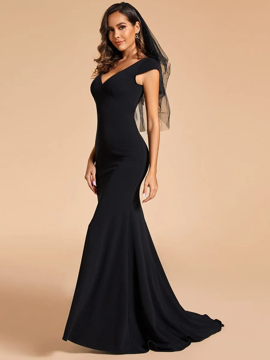 Rawiri cap sleeve fitted wedding gown in Ivory or Black