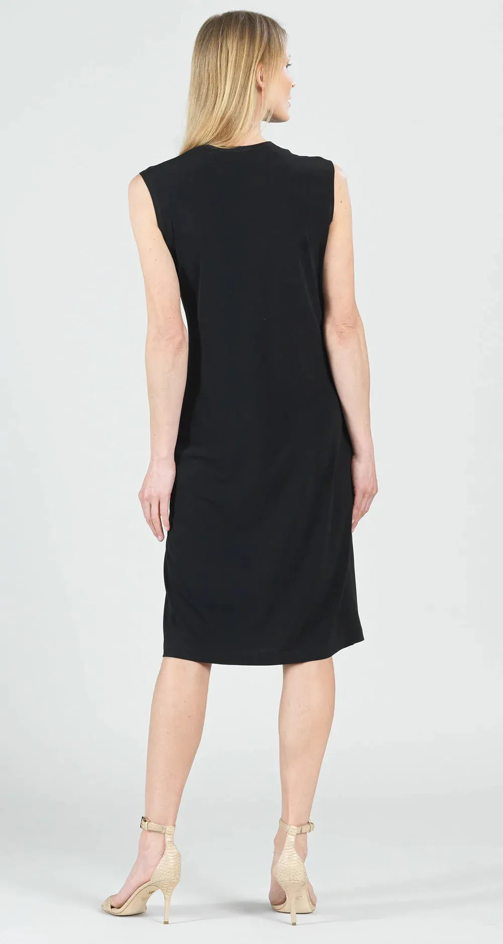 SOLID SLEEVELESS RUCHED SOFT KNIT MIDI DRESS