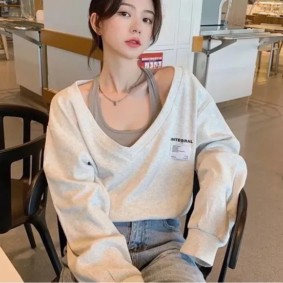 Sweatshirt gray v-neck top long sleeve off shoulder